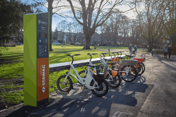 Nieuw e-bike-deelsysteem in Parkstad met aansluiting op bestaand netwerk van Aken 